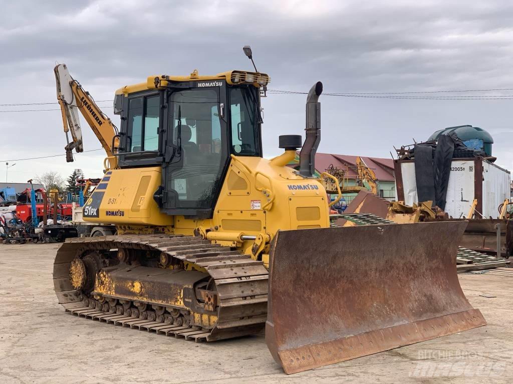 Komatsu D 51 PX-24 Telaketjupuskutraktorit