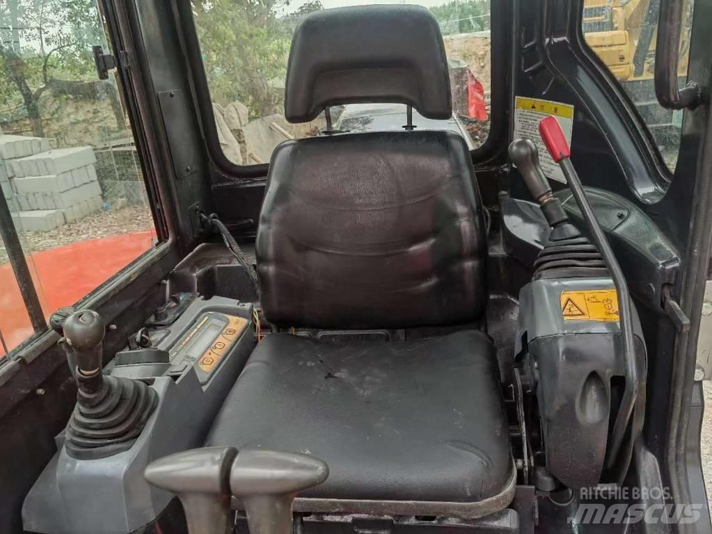 Kubota KX 155 Minikaivukoneet < 7t