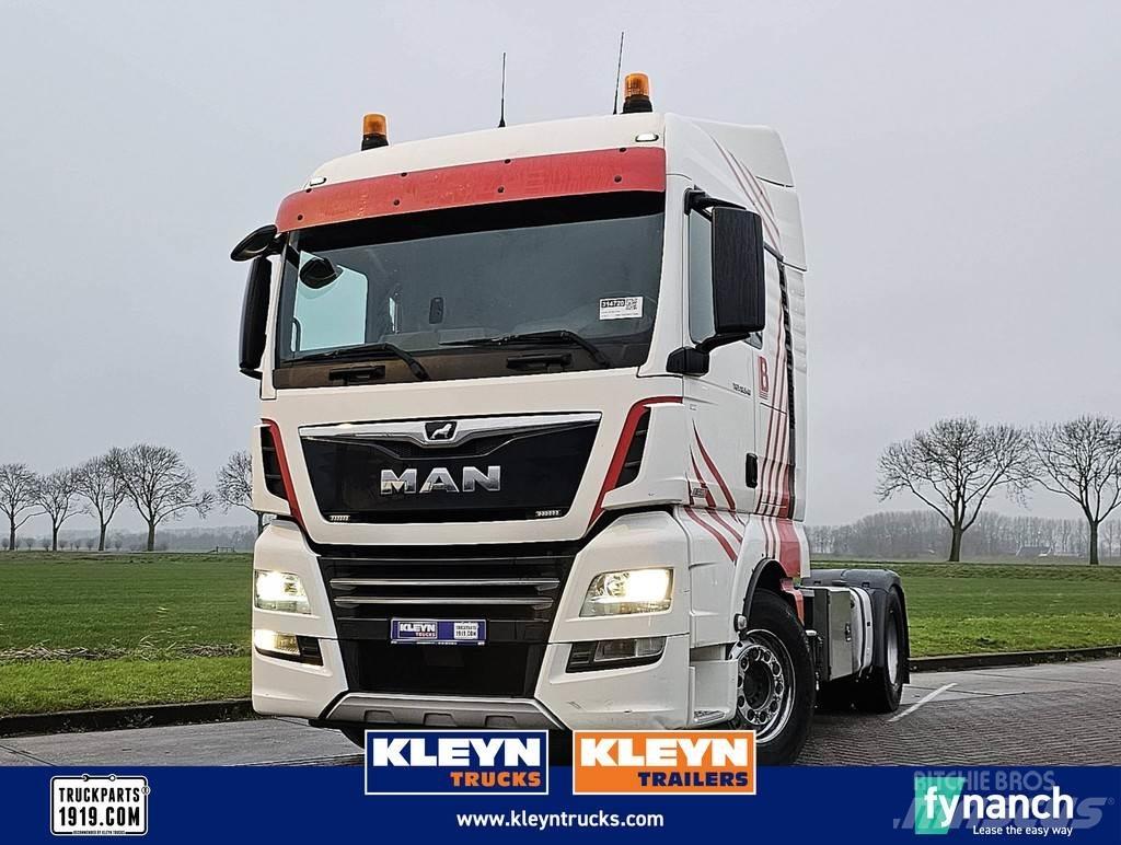 MAN 18.540 TGX Vetopöytäautot
