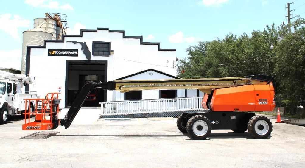 JLG 660 SJ Teleskooppipuominostimet