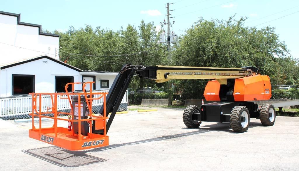 JLG 660 SJ Teleskooppipuominostimet