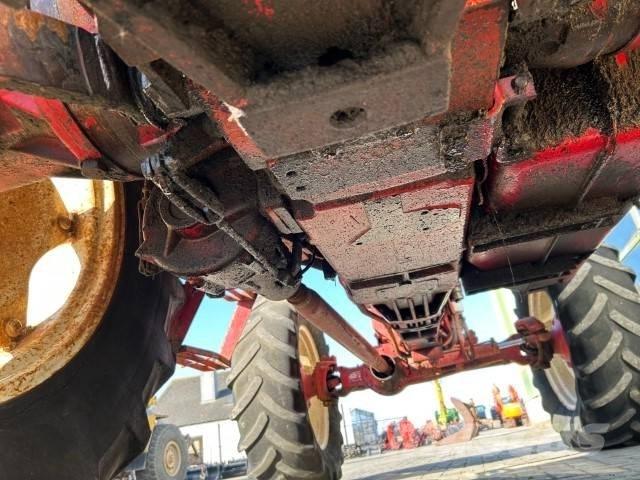 International 955 A Traktorit