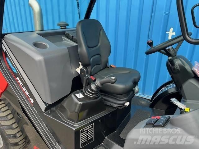Manitou MC 25-4 D K Dieseltrukit