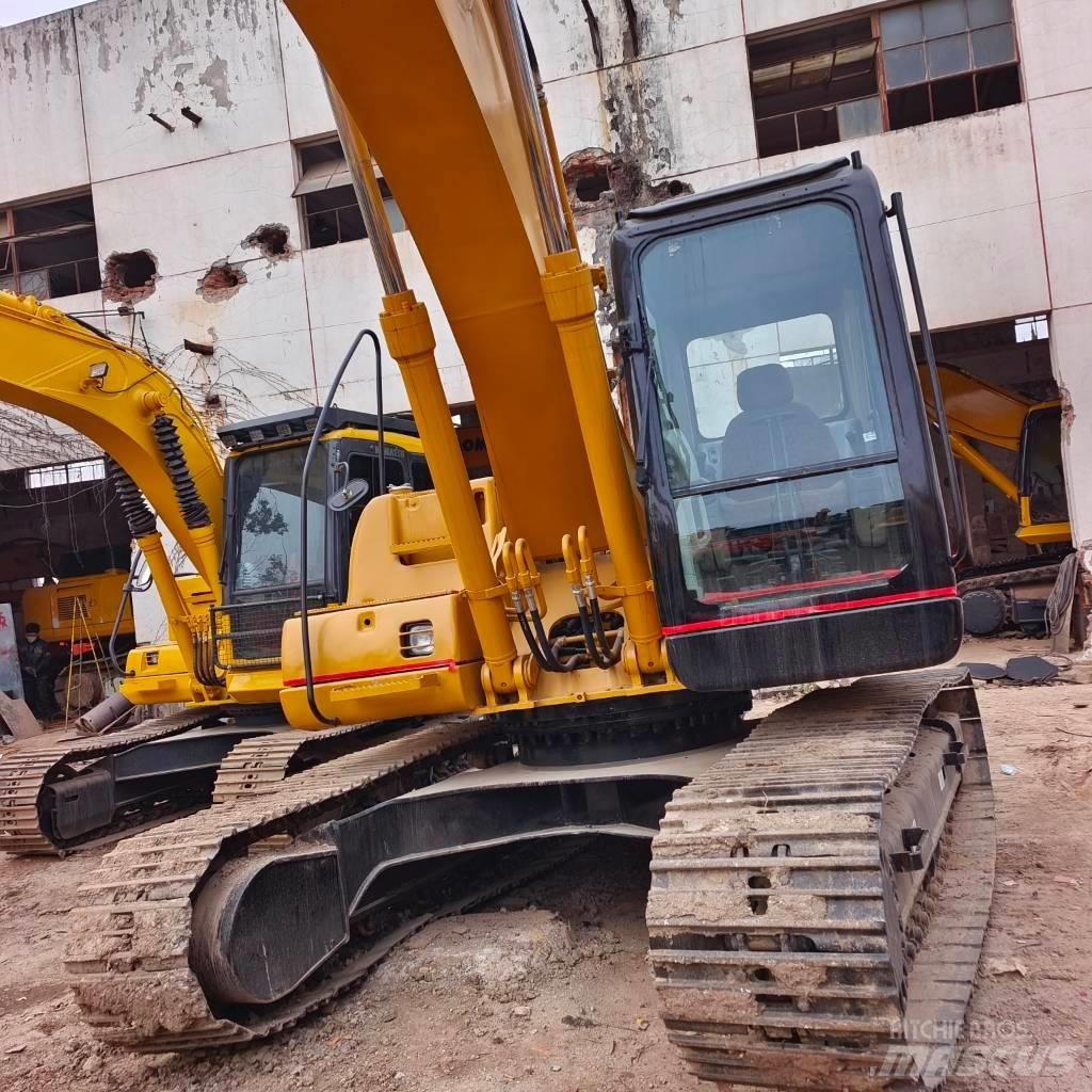 CAT 320 C L Telakaivukoneet