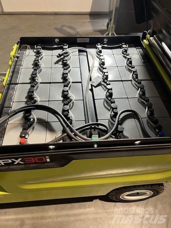 Clark EPX30i Sähkötrukit