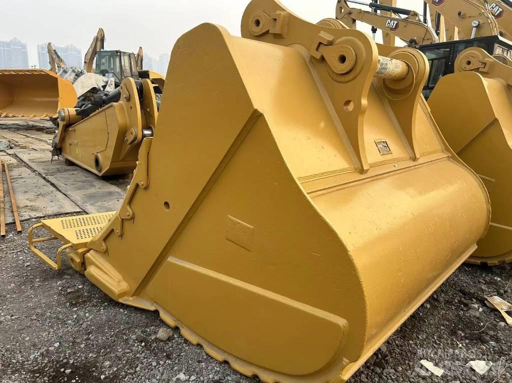 CAT 2020 CAT 390F Pyöräkaivukoneet