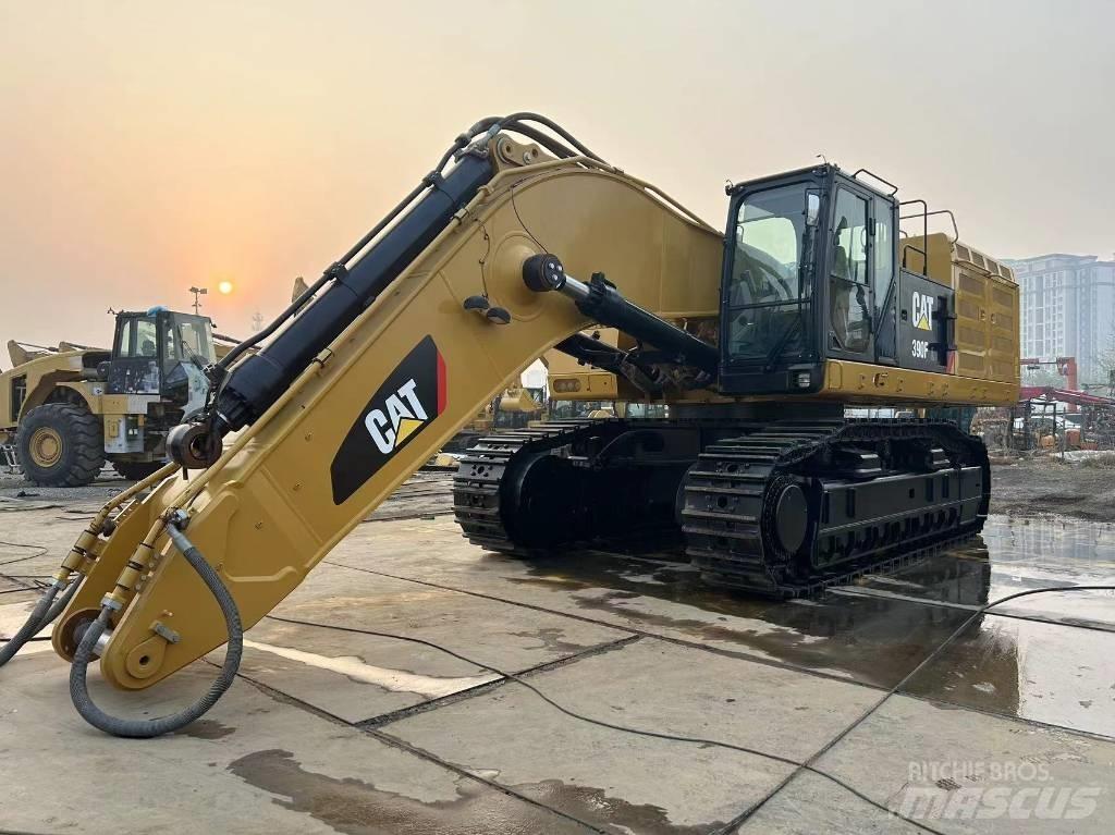 CAT 2020 CAT 390F Pyöräkaivukoneet