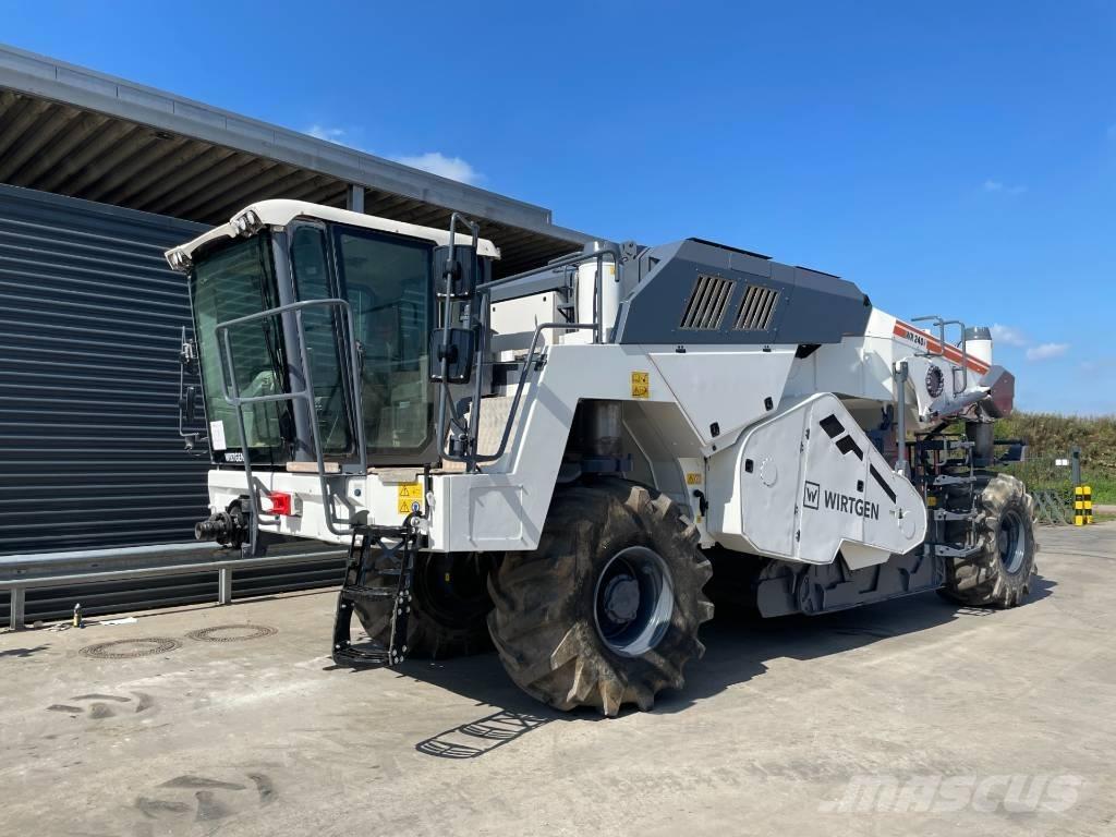 Wirtgen WR 240I Asfaltin uusiokäyttölaitteet