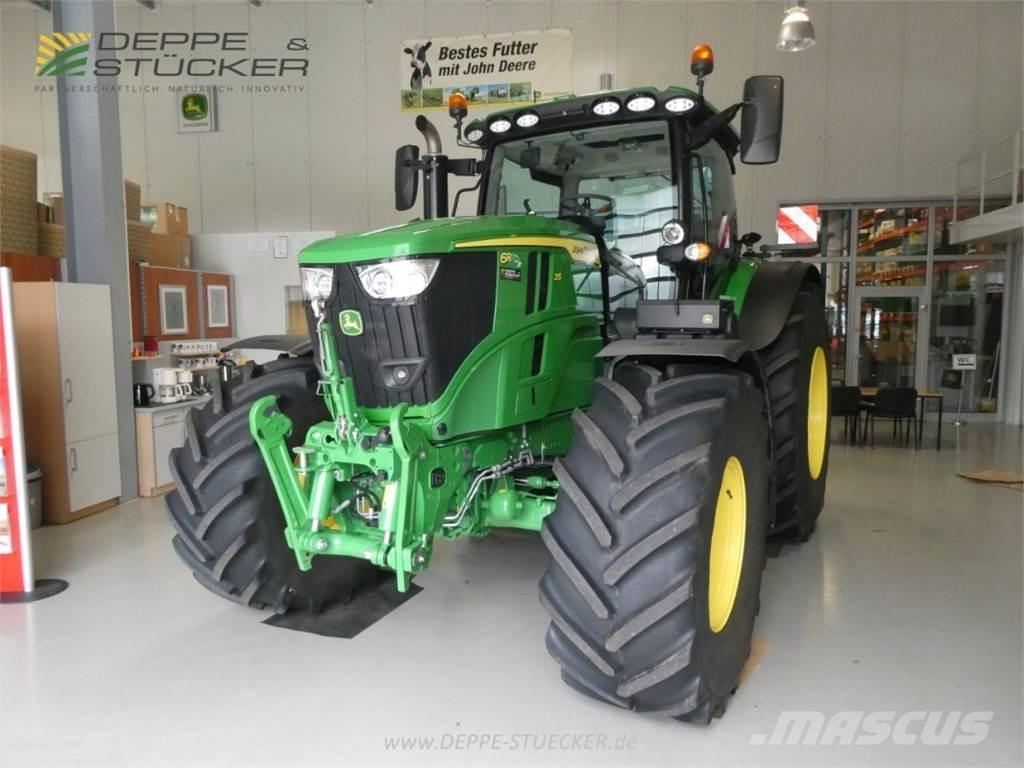 John Deere 6R 215 Traktorit