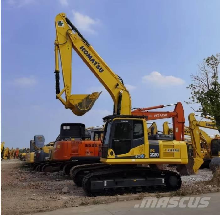 Komatsu PC220-8 Telakaivukoneet