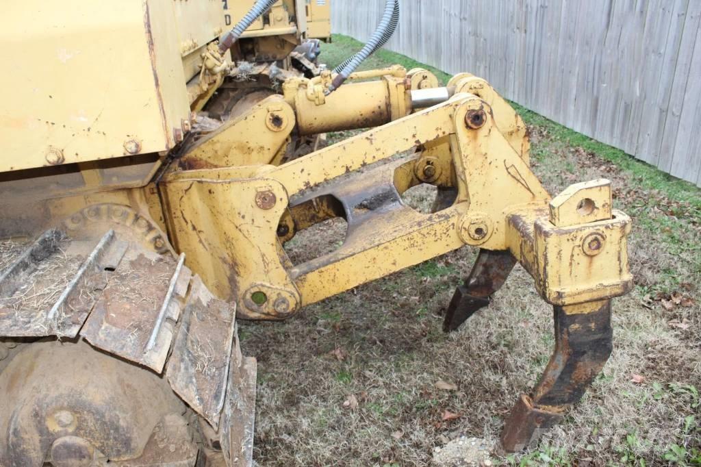 Komatsu D 53 A-17 Telaketjupuskutraktorit