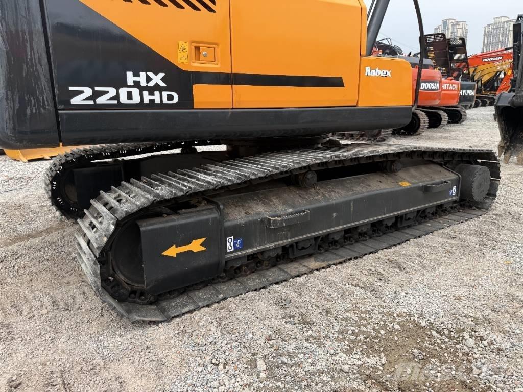 Hyundai HX220 Telakaivukoneet