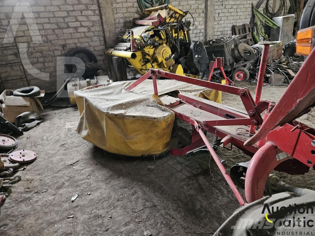  Onbekend T-25A Traktorit