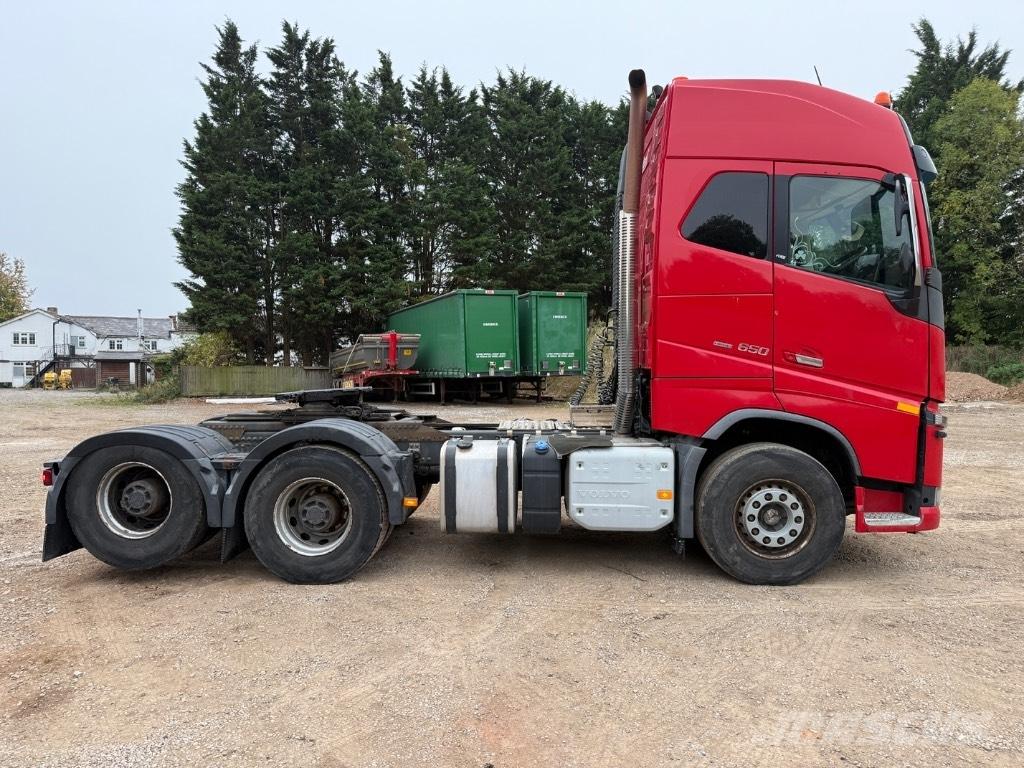Volvo FH 16 650 Vetopöytäautot