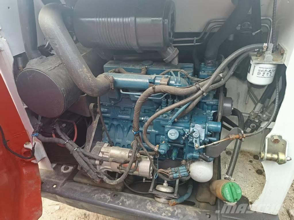 Bobcat S 450 Liukuohjatut kuormaajat