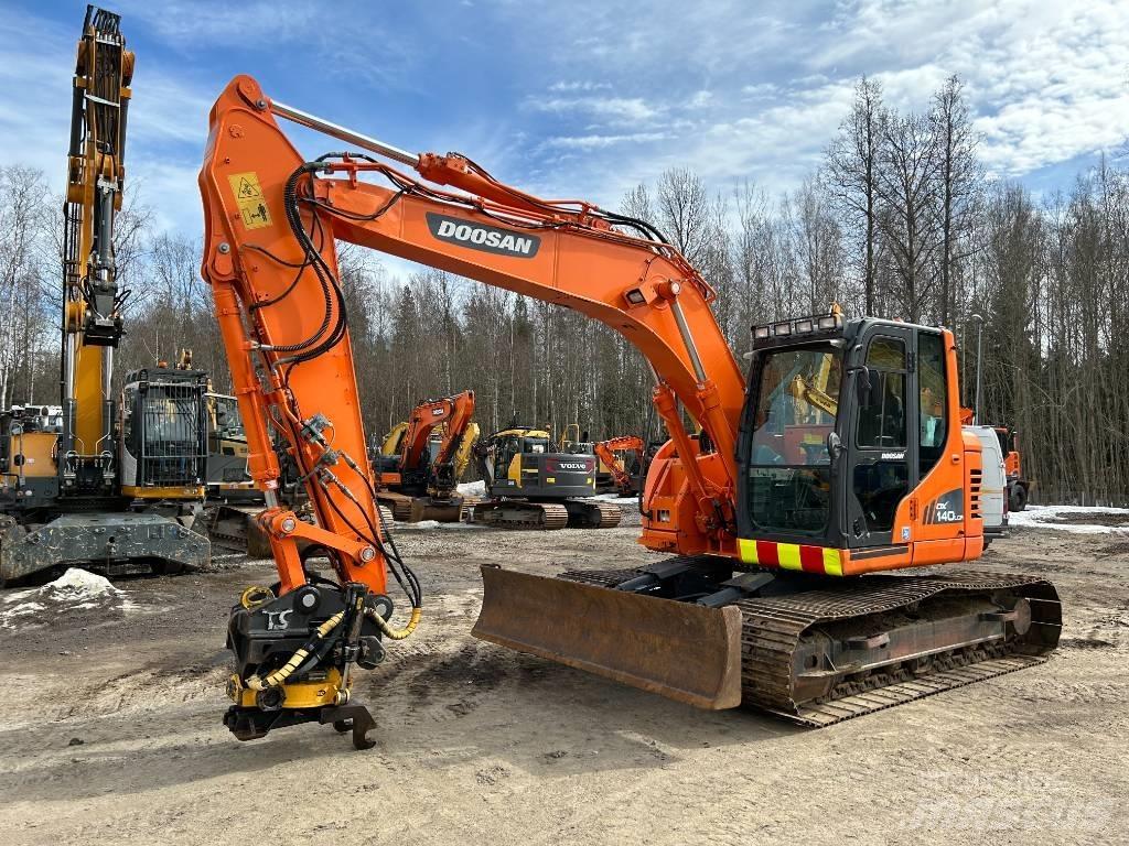 Doosan DX 140 LCR-3 Telakaivukoneet