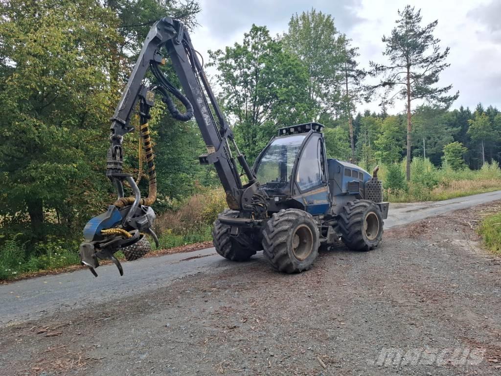 Rottne H8D Harvesterit