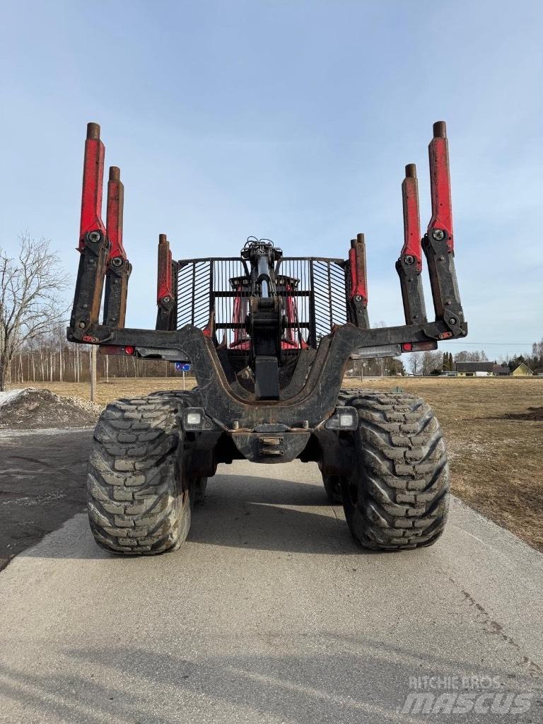 Komatsu 895 Kuormatraktorit