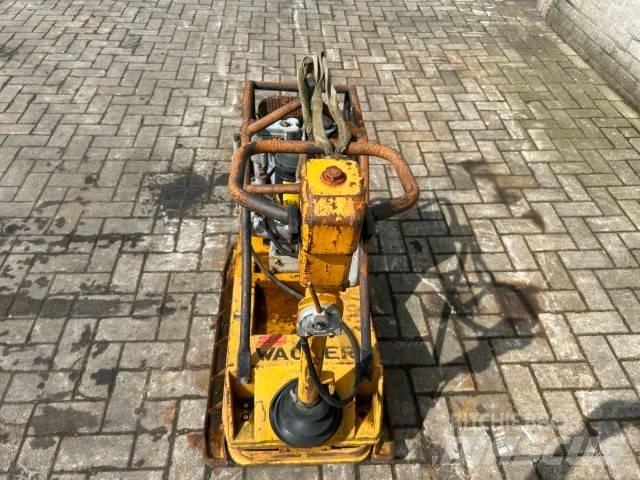 Wacker DPU 3345 H Tärylevyt