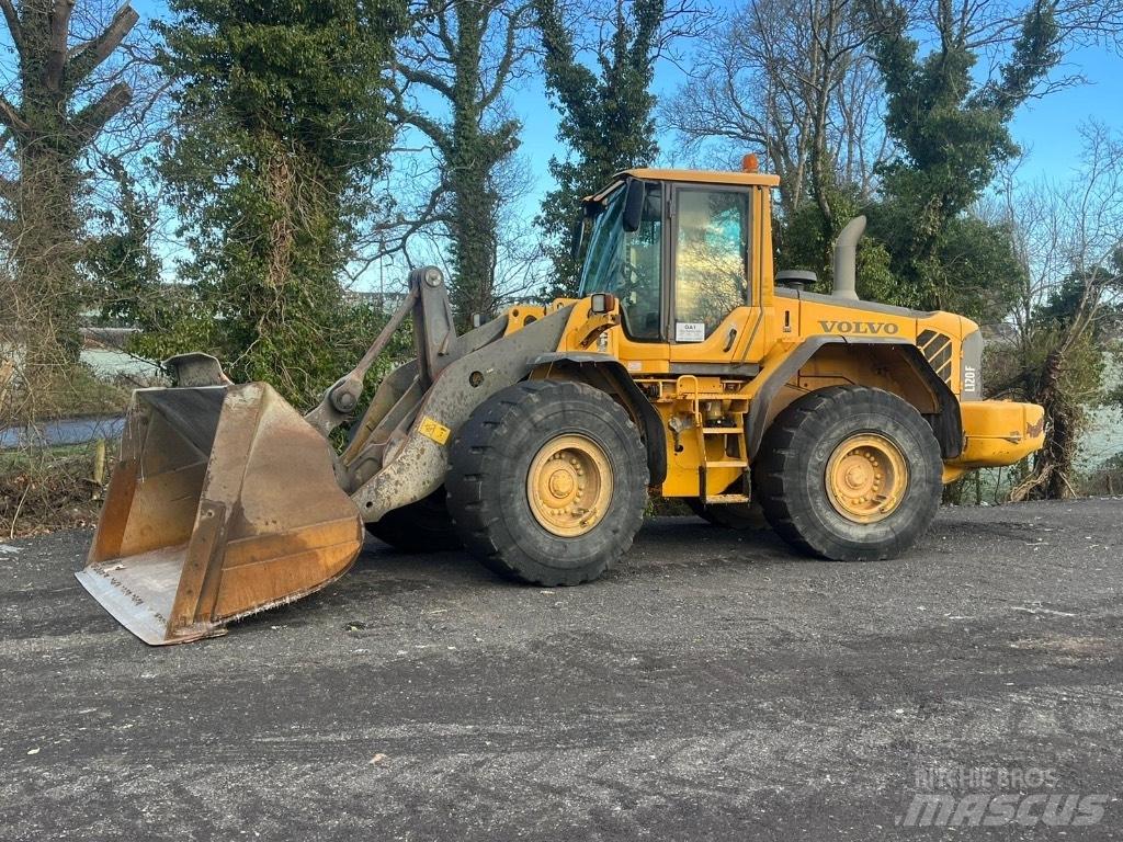 Volvo L 120 F Pyöräkuormaajat