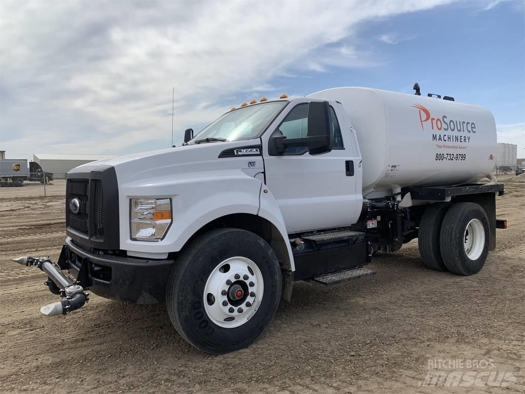 Ford F 650 XL SD Vesisäiliöautot
