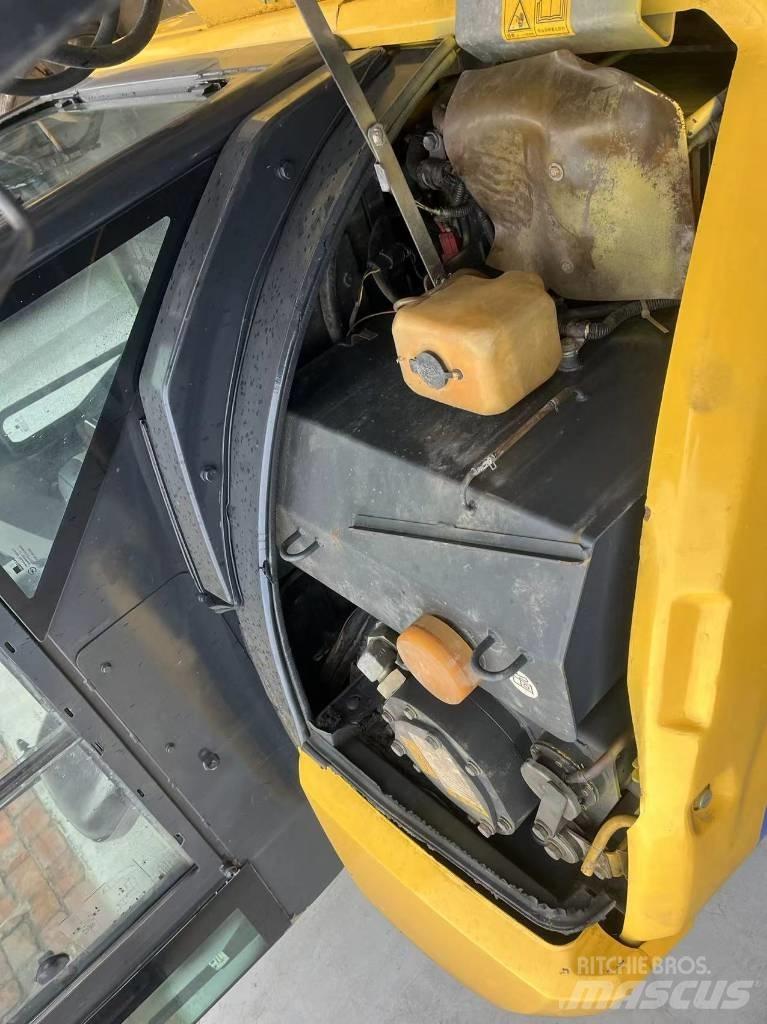 Komatsu PC 40 MR-2 Telakaivukoneet