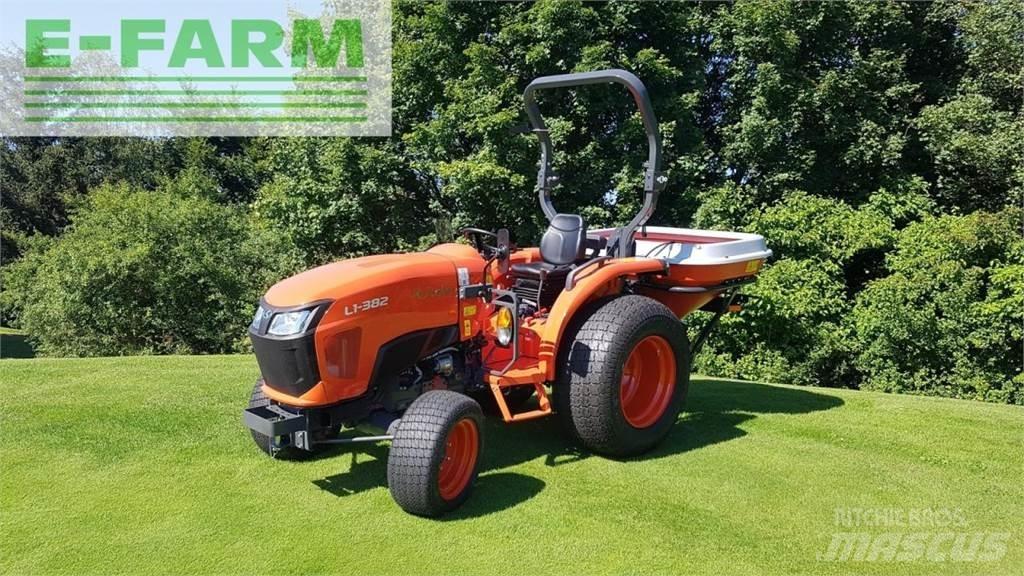 Kubota l1-382 turf Traktorit