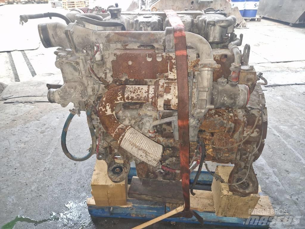 Liebherr D934S A4 Moottorit