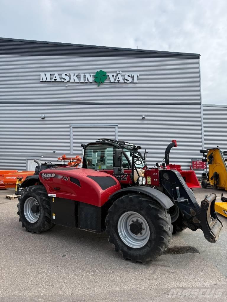 Case IH Farmlift 742 Kurottajat