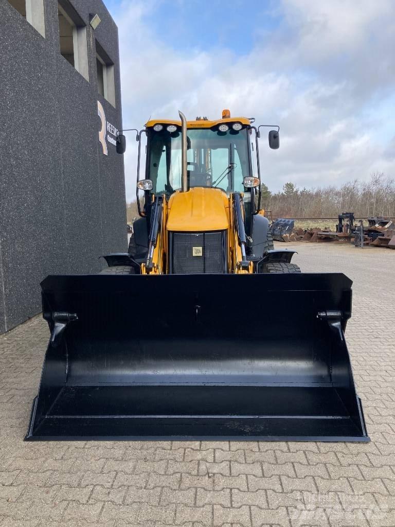 JCB 3 CX Kaivurikuormaajat
