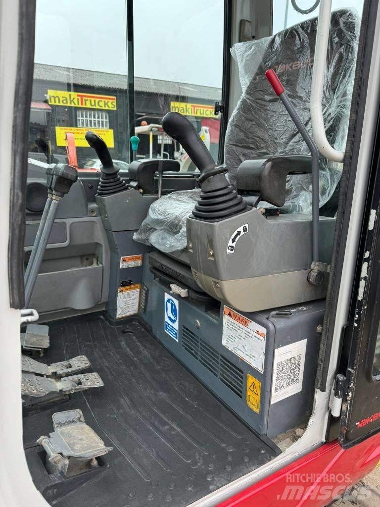 Takeuchi TB228 Minikaivukoneet < 7t