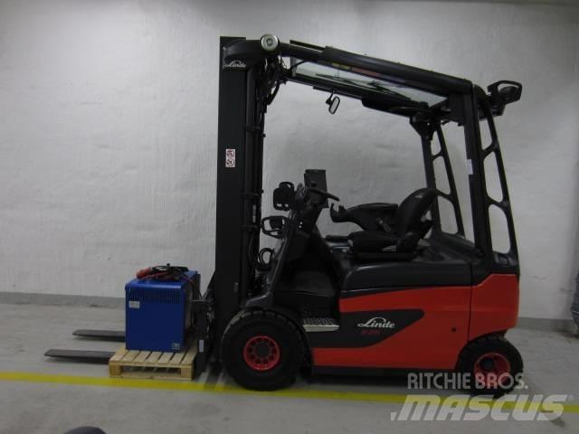 Linde E25R Sähkötrukit
