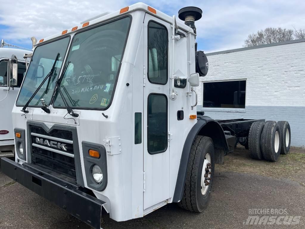 Mack LEU613 Kuorma-autoalustat