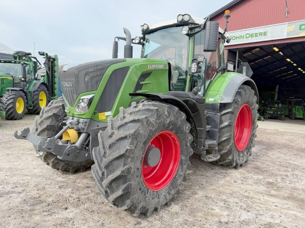 Fendt 828 Traktorit