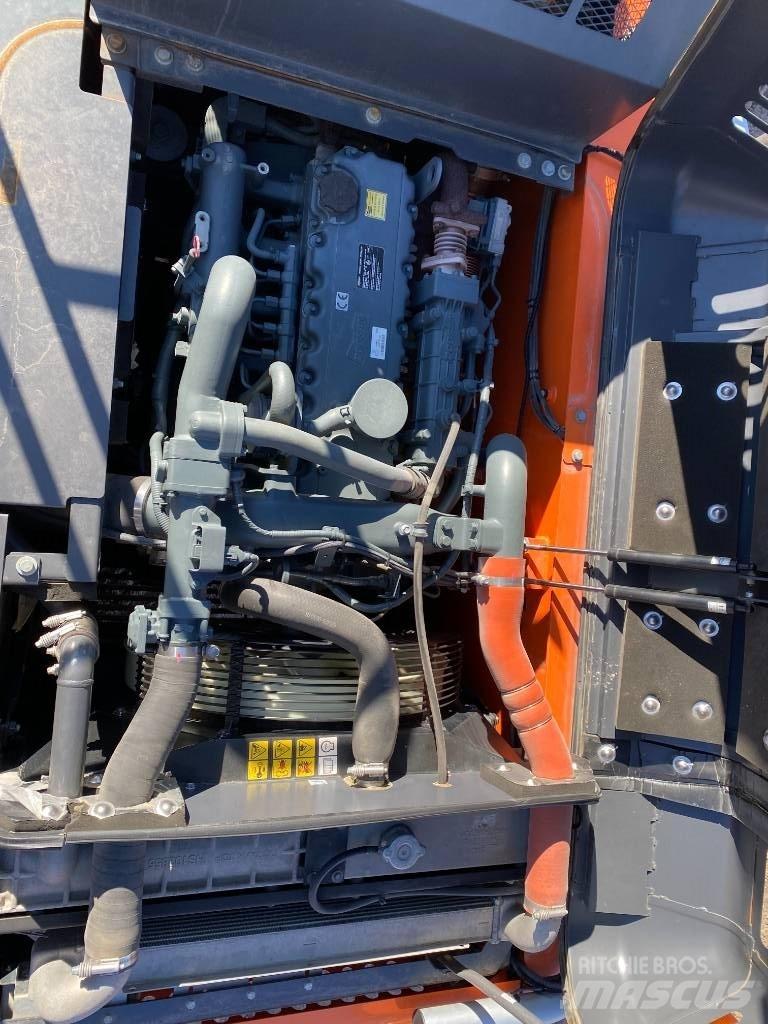 Doosan DX 235 LC-5 Telakaivukoneet