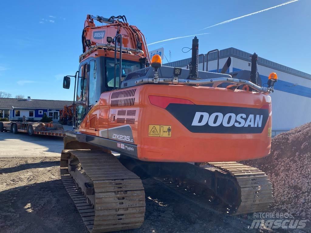 Doosan DX 235 LC-5 Telakaivukoneet