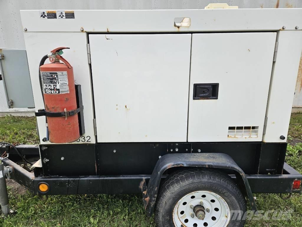 MultiQuip DCA 25 KVA Dieselgeneraattorit
