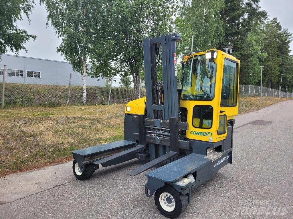 Combilift C 4000 Nelitietrukit