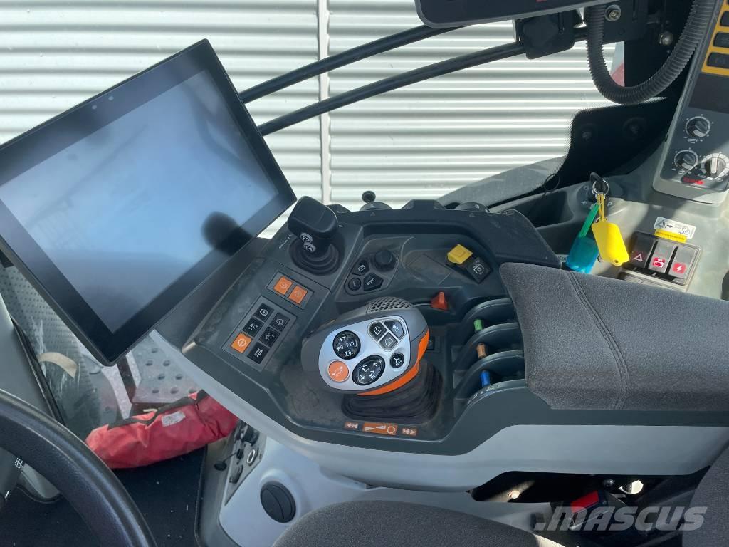 CLAAS 960 Axion Traktorit