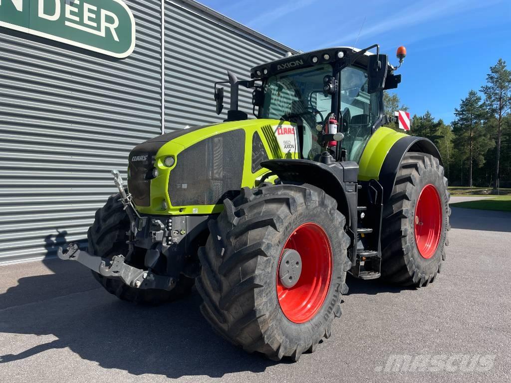 CLAAS 960 Axion Traktorit