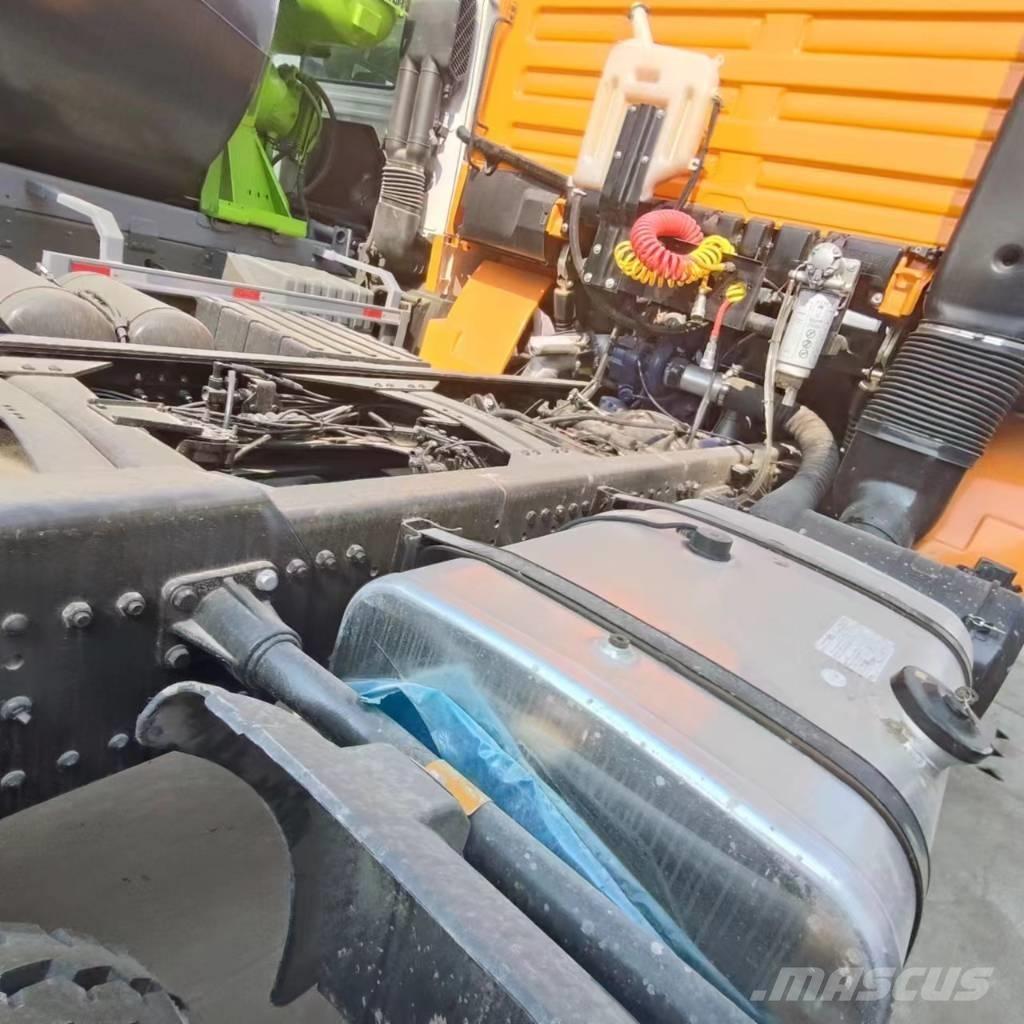 Shacman F3000 6x4 Vetopöytäautot