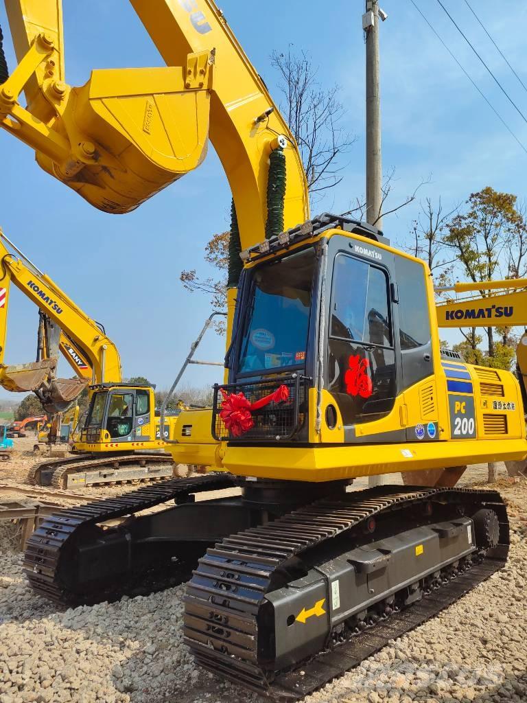 Komatsu PC 200 Telakaivukoneet