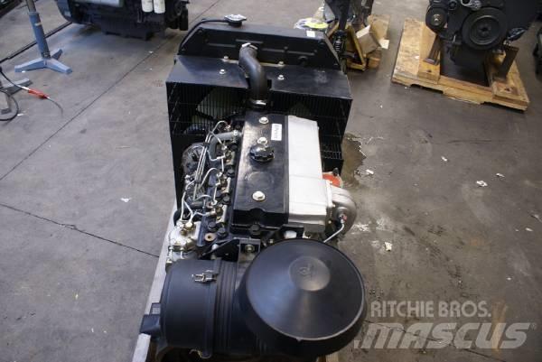 Perkins 1004 T Moottorit