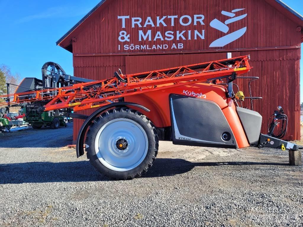 Kubota XTS 4 Hinattavat ruiskut