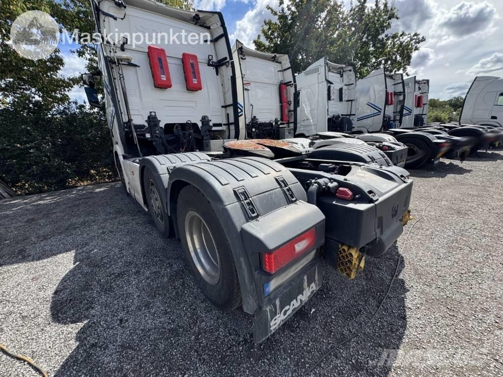 Scania R 500 Vetopöytäautot