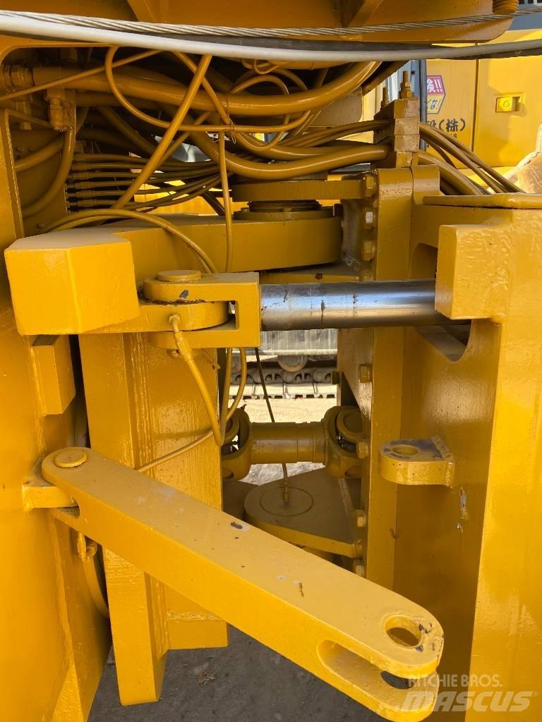 CAT 826 G Tiivistyskoneet