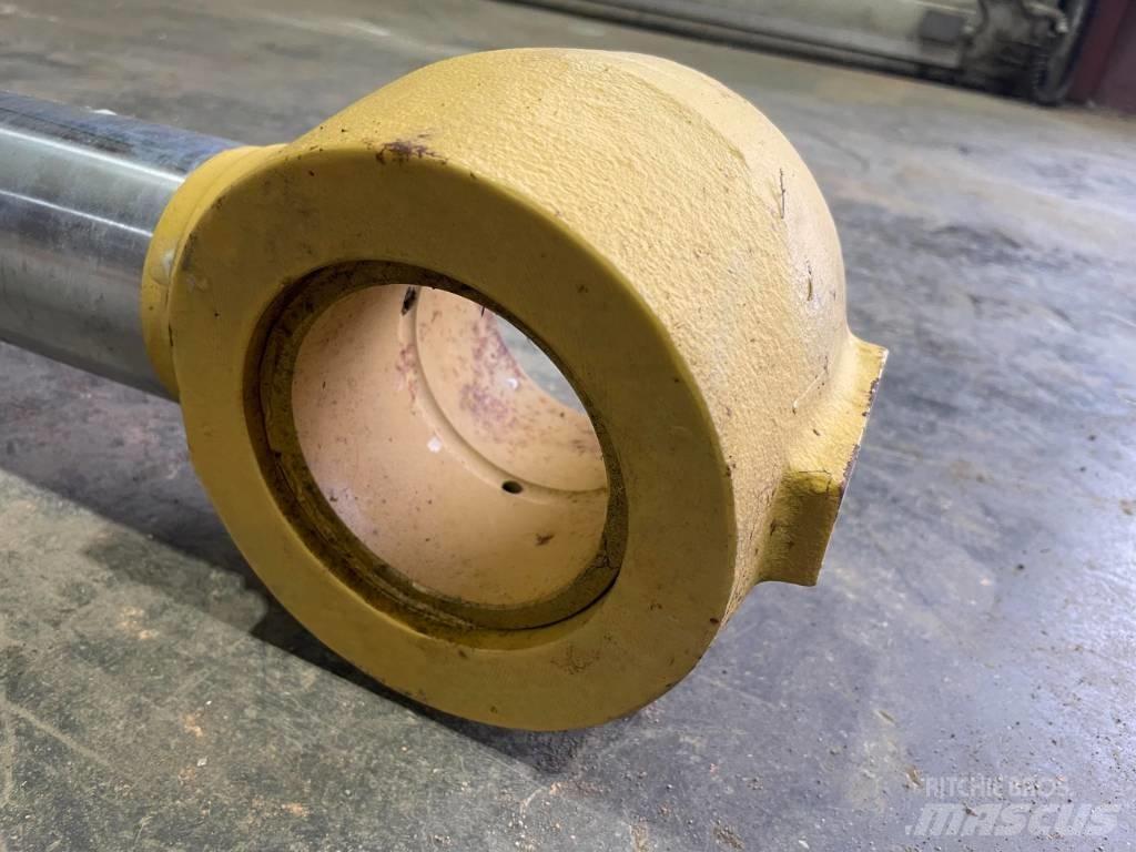 CAT 318C + 319C Rod AS Muut