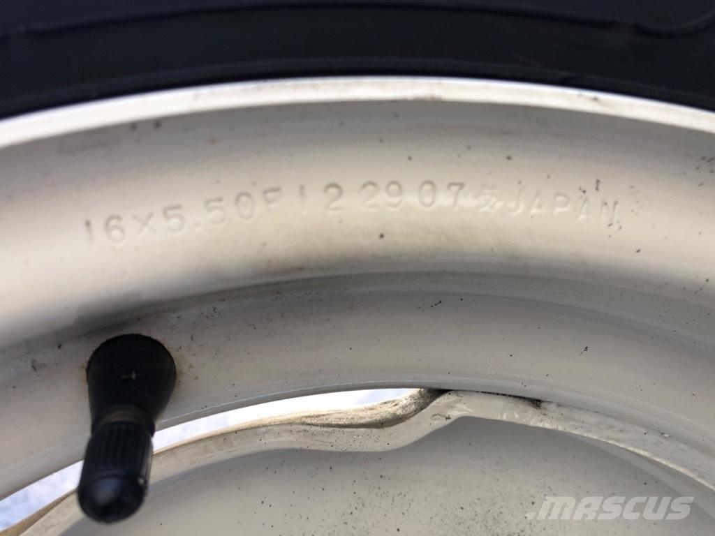 Bridgestone AS 7-16 Taajamatraktorit