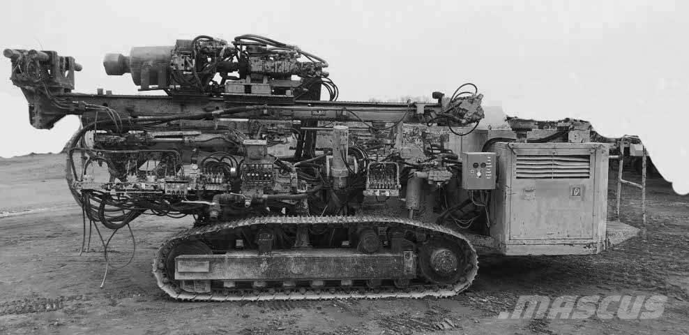 Klemm KR 806-3 Raskaat porat