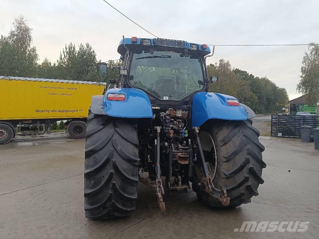 New Holland T 7050 Traktorit
